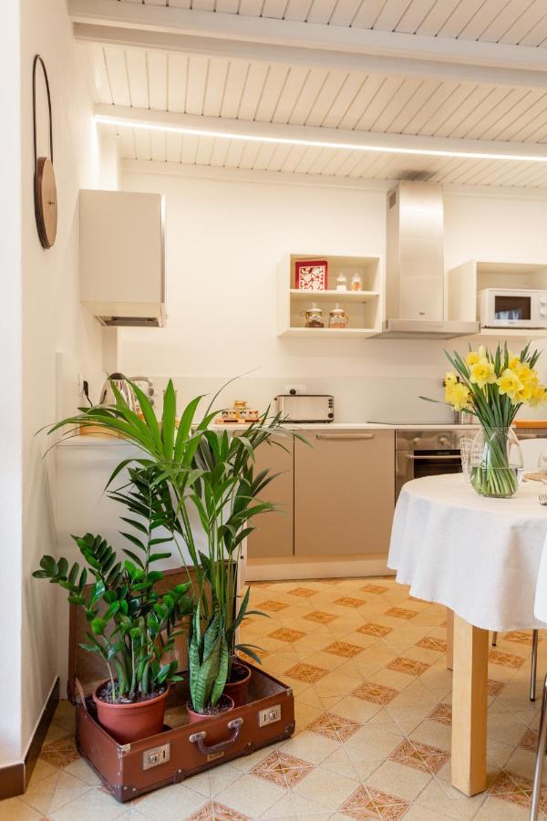 Ca' Marchesi Apartments Sernio Exterior foto